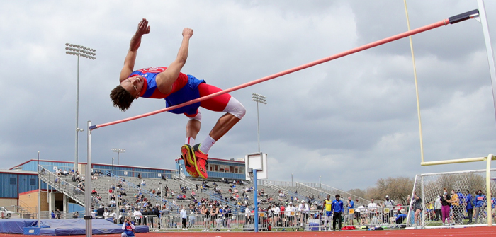 Area schools reach for new heights at Shelton Relays - Hays Free Press